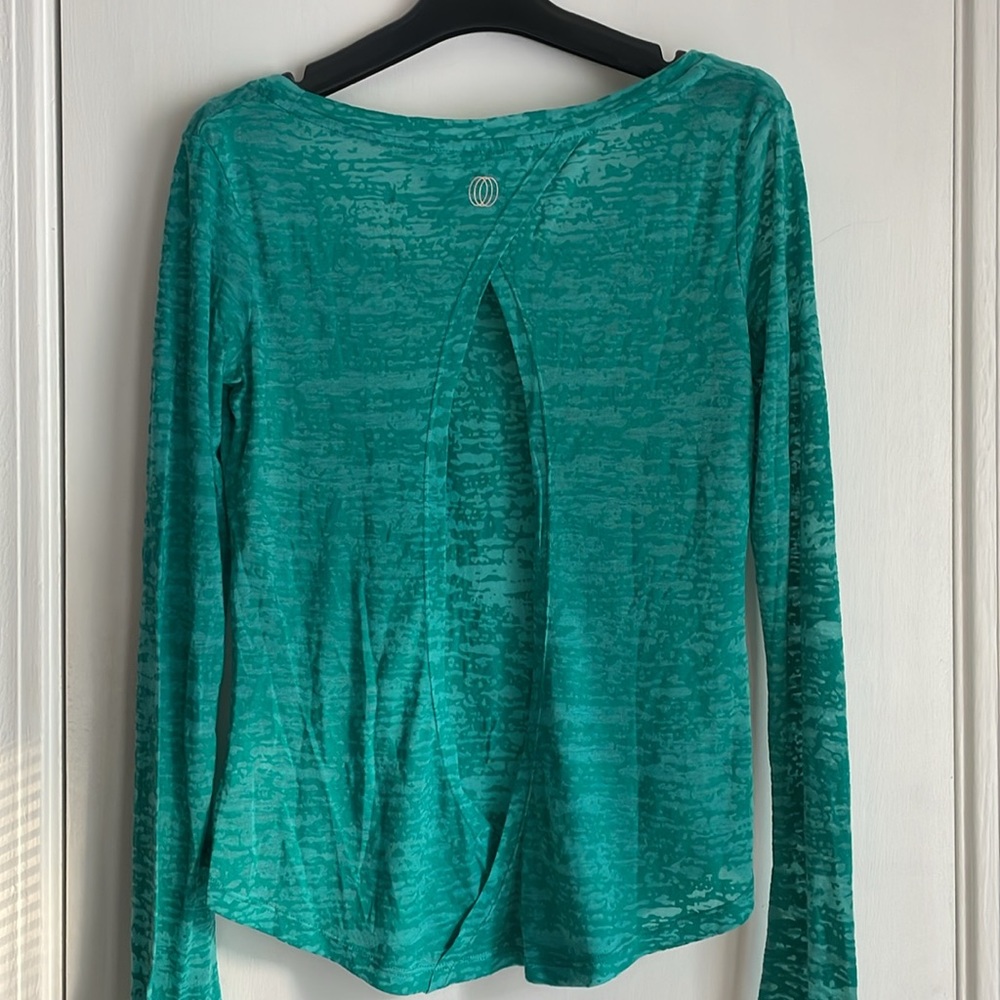 Balance Platinum Collection by Marika Teal Long Sleeve Athleisure Top S - Picture 3 of 6